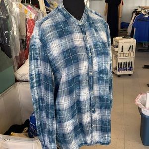 Snap on button up shirt